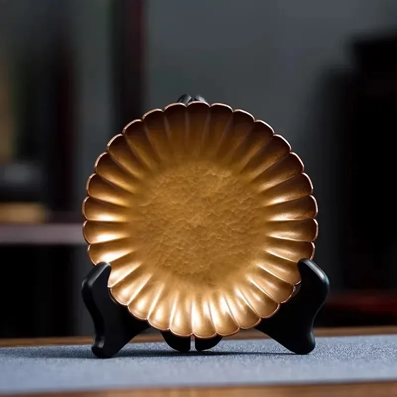 Pure copper handmade hammer chrysanthemum dry bubble table single-layer household small tea tray