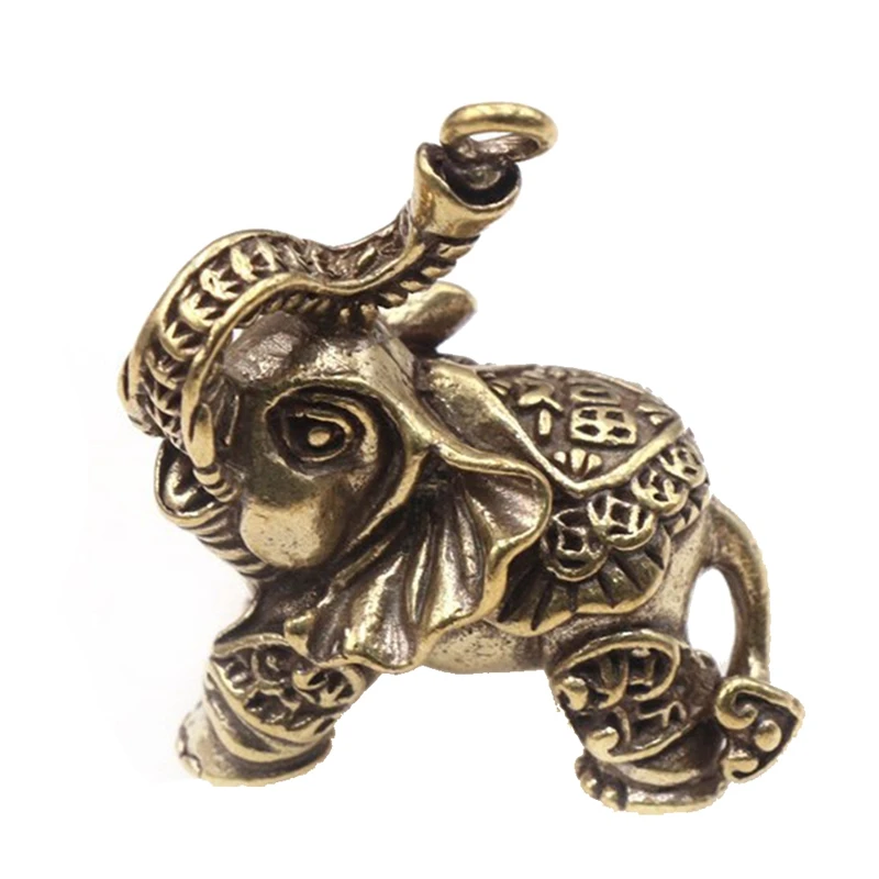 Vintage Brass Auspicious Elephant Pendant Keychain Metal Animal Keychain Furniture Decoration