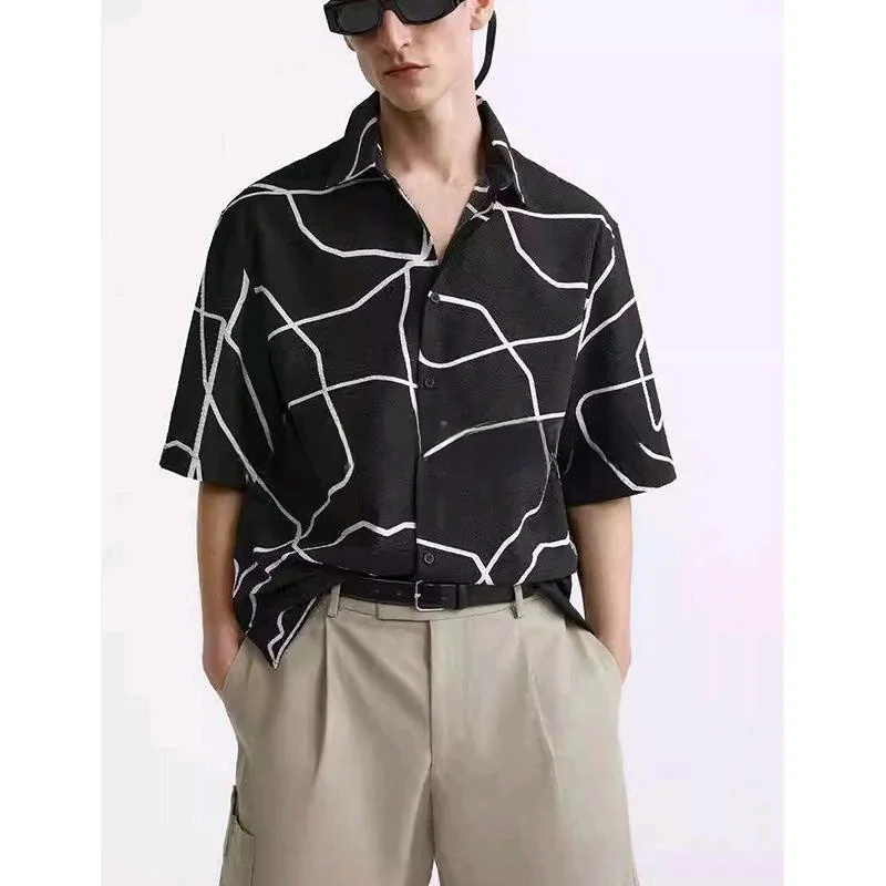 

Spring New Men's Loose Fit Printed Bubble irt ort Sve Turn-down Collar Top Youth Faion Summer Stand Tailoring