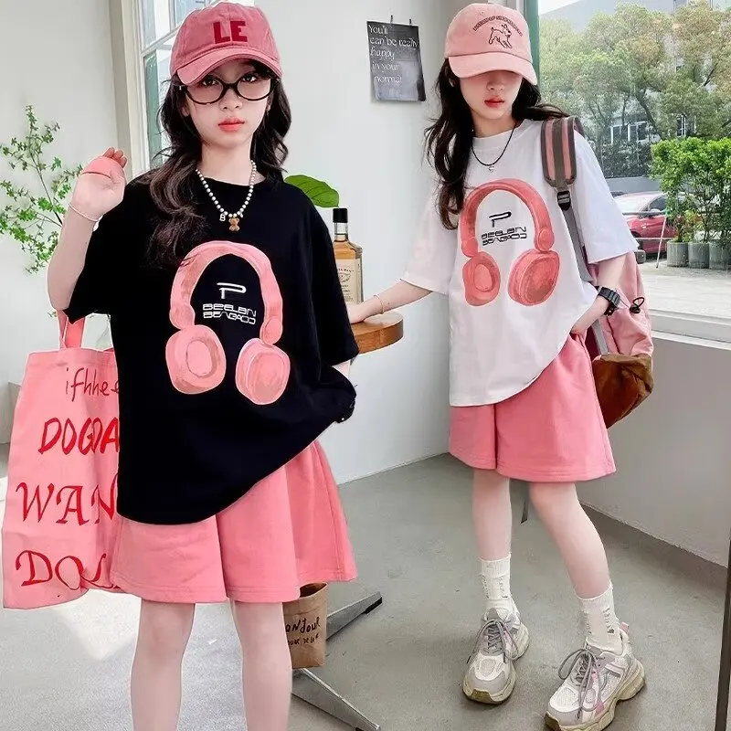 New Summer GirlsCotton Suit Korean High Street Fashion Kids Printed T-shirts Shorts 2 Piece Set High Quality Children's Set 2024