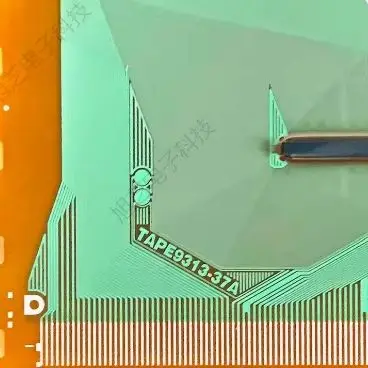 

TAPE9313-37A новая оригинальная катушка COF/TAB ЖК-драйвер IC 1 шт.