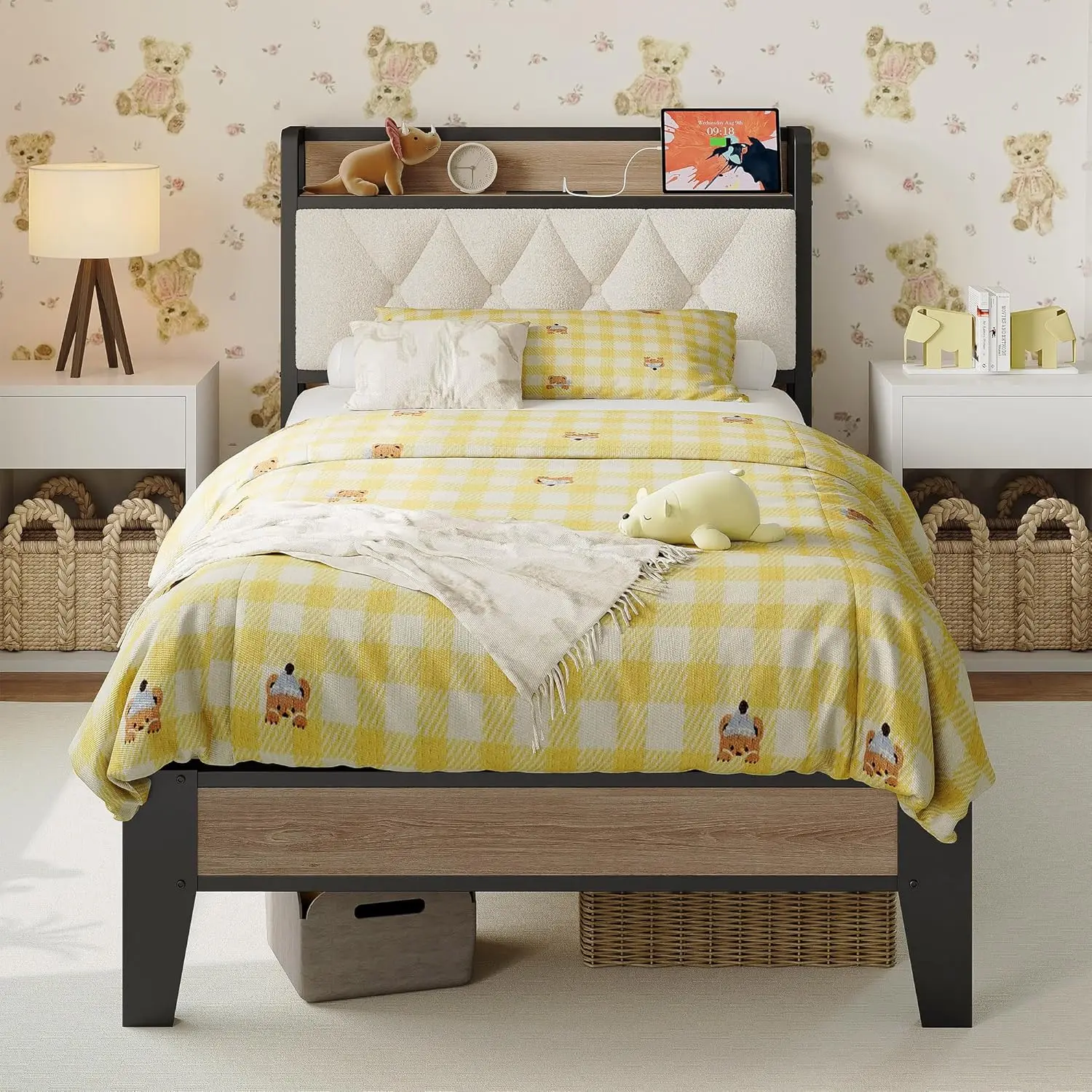 

Двуспальная кровать-платформа с местом для хранения и зарядной станцией, металлическая, бесшумная, простая сборка, на заказ