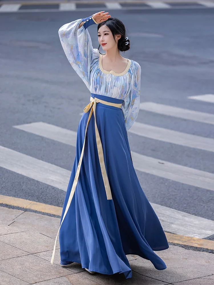 

Improved Chicken Heart Collar 6 Meters Pendulum Ten Broken Skirt Spring and Summer Oil Painting Sense Daily Hanfu