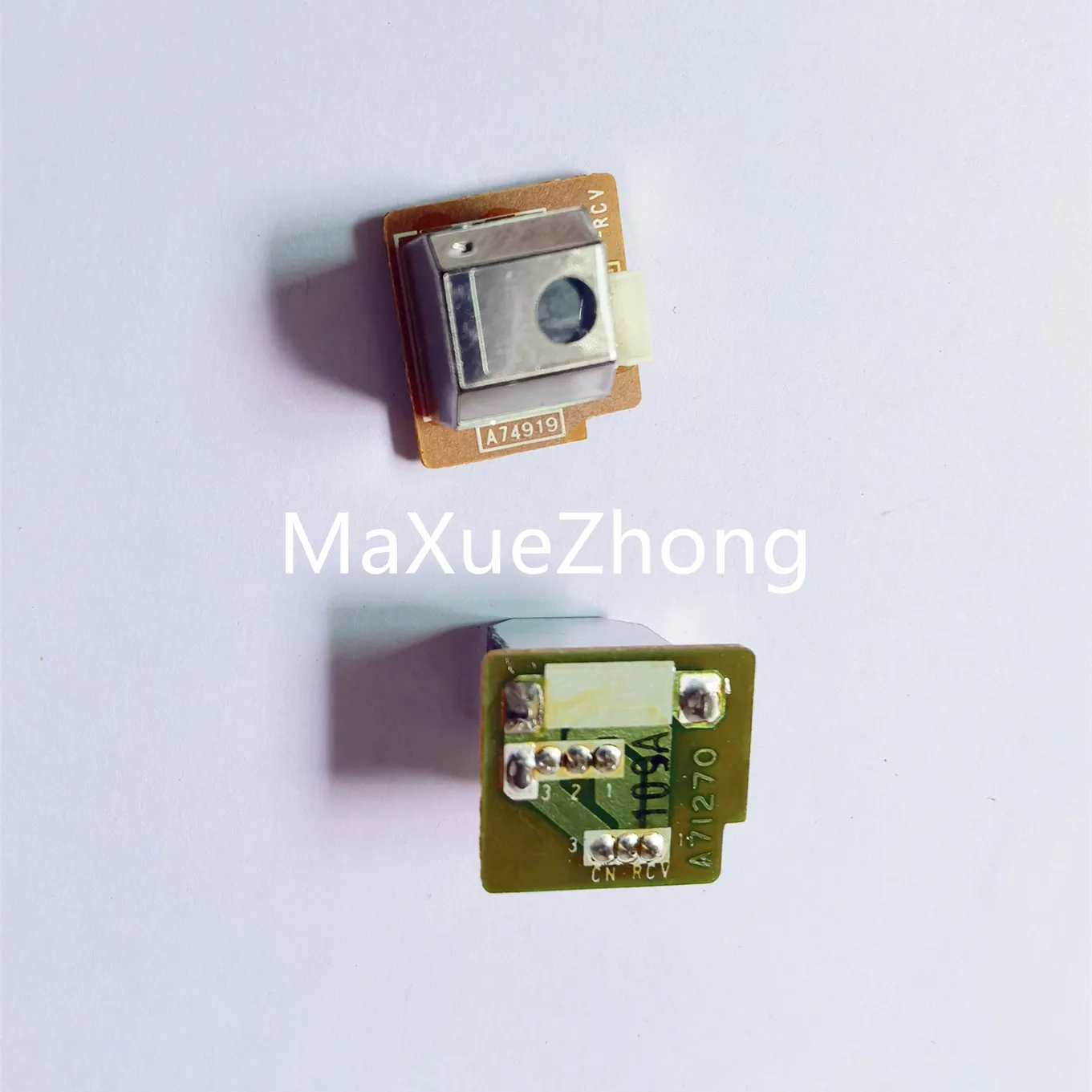 Original new 100% air conditioning remote control signal receiver A74919 receiver A71270 connector