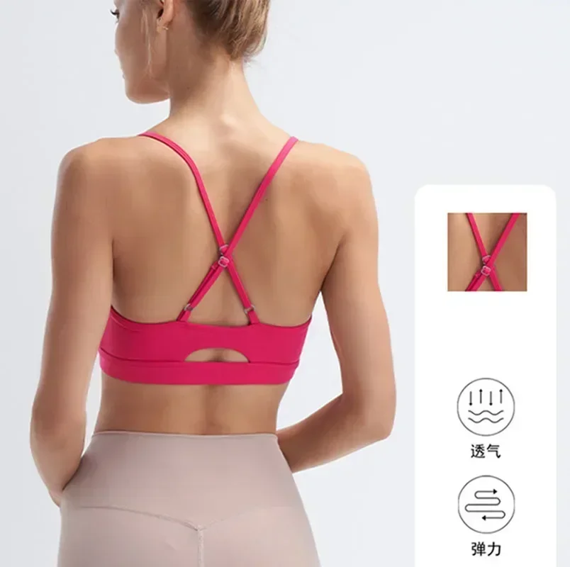 Nueva camiseta sin mangas deportiva desnuda ajustable de verano para mujer con cojín en el pecho, Top deportivo para Yoga