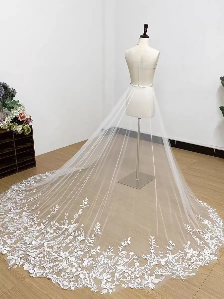 

Luxury pointed application, a layer of thin gauze, movable train wedding dress, outdoor dress