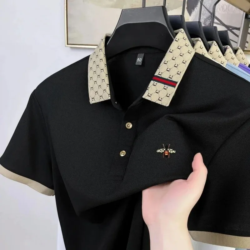 Leicht luxuriöses Marken-Poloshirt mit kurzen Ärmeln modische Bienen-Stickerei farblich abgesetzter Kragen T-Shirt Sommerneuheit lässige Herrenbekleidung – Detail 14