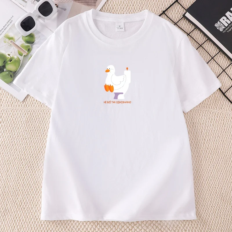 Duck on The Toilet Seat T-shirt Men Women Causal Round Neck Printed Tshirt Streetwear Funny Fashion Women's Clothing