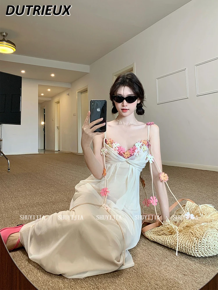 

2025 New Summer French Style Pure Desire Flower Suspender Dresses Women's Fashion High-end Seaside Vacation Dress for Ladies