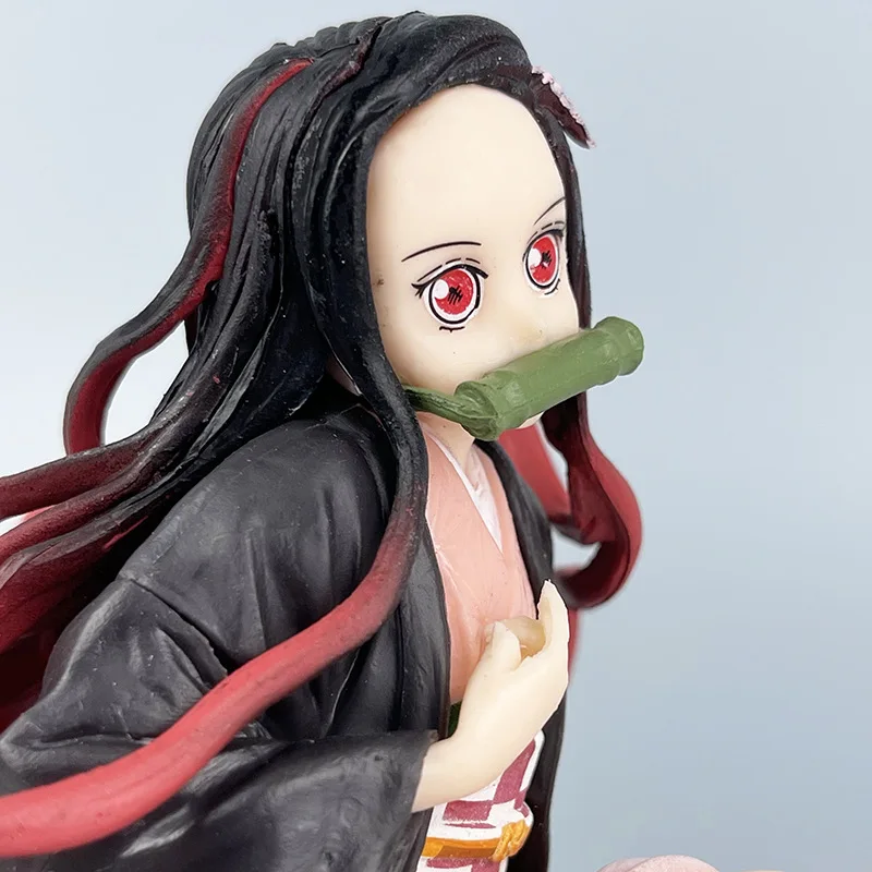 15Cm Demon Sayer Anime Kamado Nezuko Model en Y Kimetsu no Yaiba Model en Yaiba PVC Figre Koc Sochien Bureau en P Decora Chion Technique ft