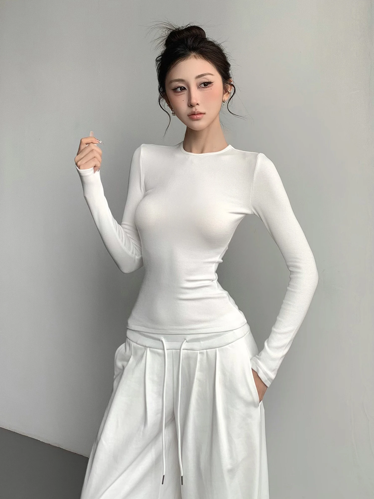 

Женская футболка с длинным рукавом и круглым вырезом, на флисовой подкладке, приталенная, базовая, для весны и осени, в стиле Кардашьян, из смесового хлопка и полиэстера