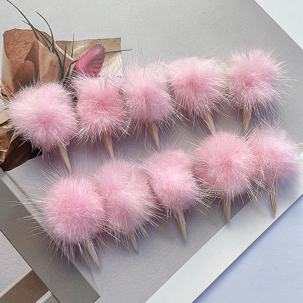 

Y2K Spice Girl Pink Plush Pompoms Cat's Paw Full Cover False Nail Kawaii 3D Winter Manicure Detachable Nail Ring Bracelet Set