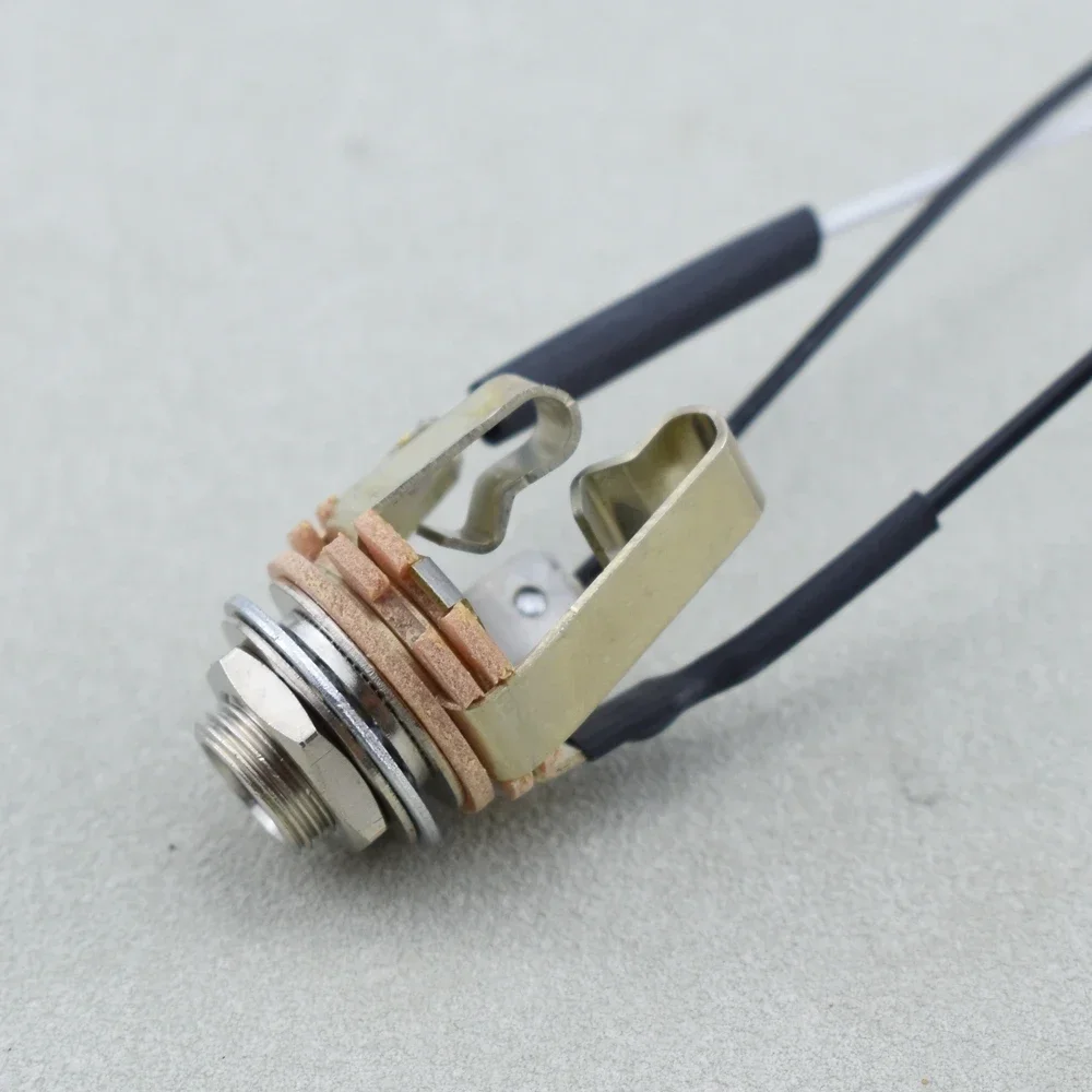 1 Piece USA Switchcraft Short Open Electric Guitar/Bass Jack with Wire Stereo Jack Suitable for Replacement