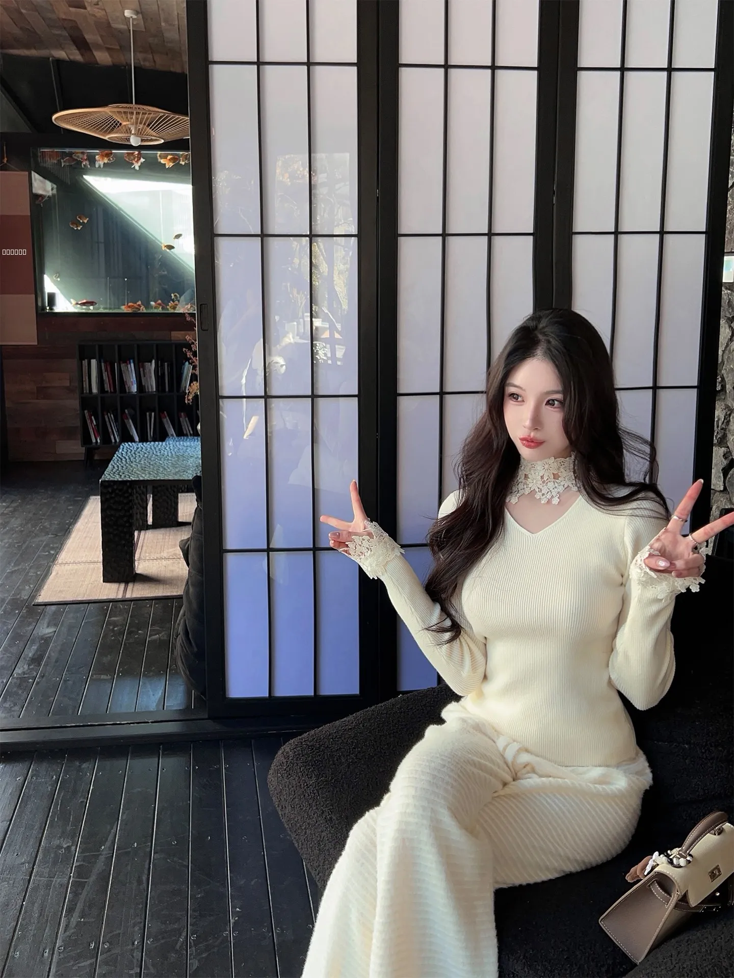 

Женская зимняя вязаная кофта с высоким воротником и кружевной отделкой, базовый слой для ношения под одеждой, модный топ FairyJiang