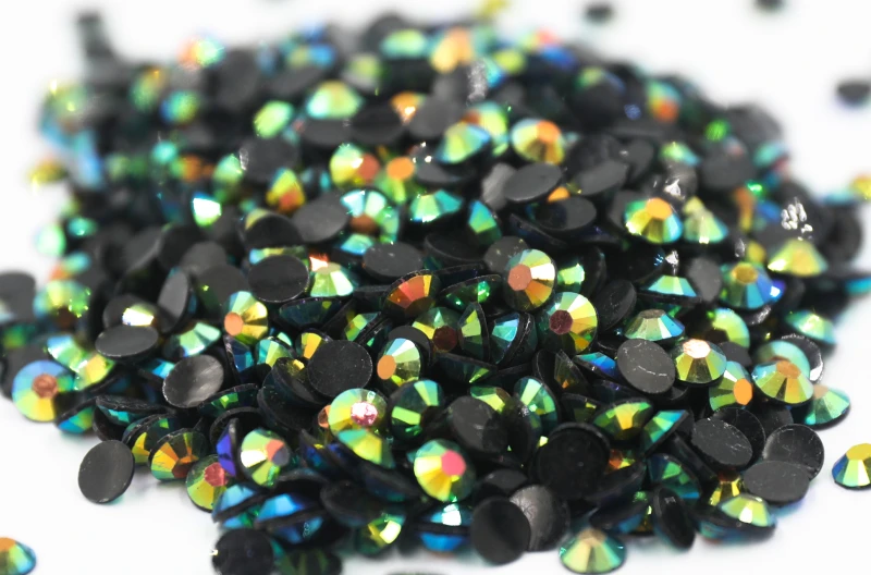 

Jelly Metallic Green AB Color Flatback стразы Resin Non hotfix Rhinestones in Bulk Package Plastic Nail Art Decoration Garment