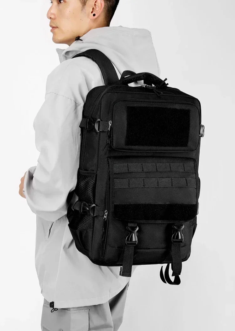 40L wasserdichter taktischer Rucksack, multifunktional, langlebig, große Kapazität, Outdoor-Reisetasche, Wandertasche, Jagdtasche, Herren-Umhängetasche – Detail 4