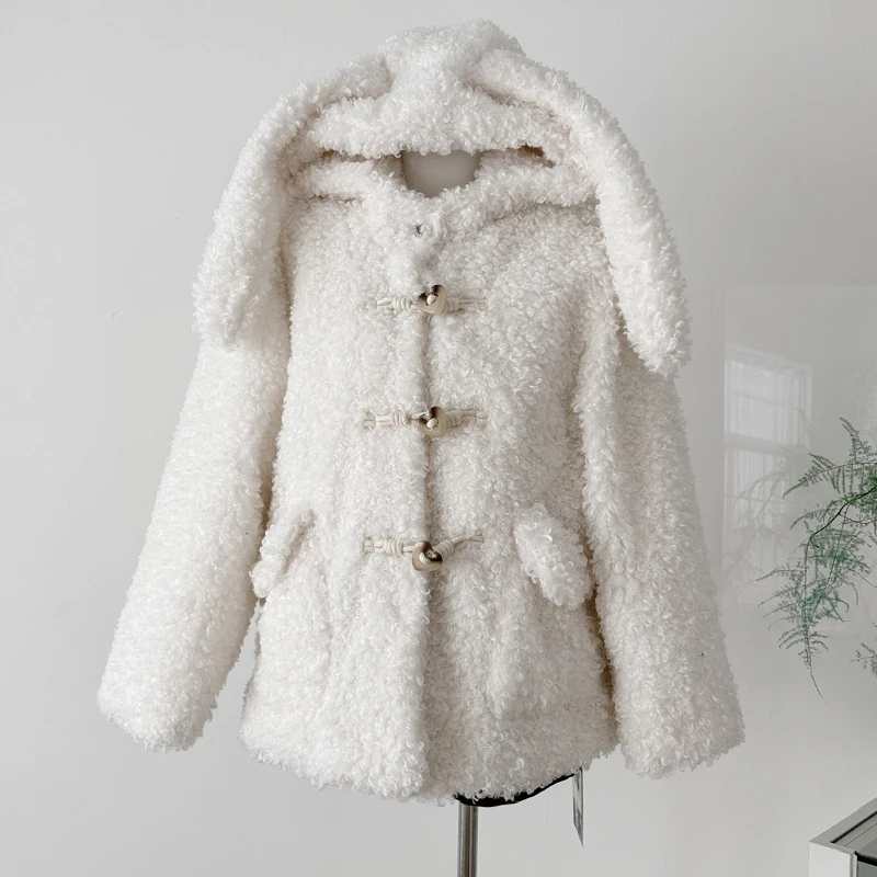 Rabbit-shaped Faux Fur Jacket Women Oversized Collar Full Sleeve Coat 2025 Winter Female Lamb Fur Warm Outerwear Overcoat