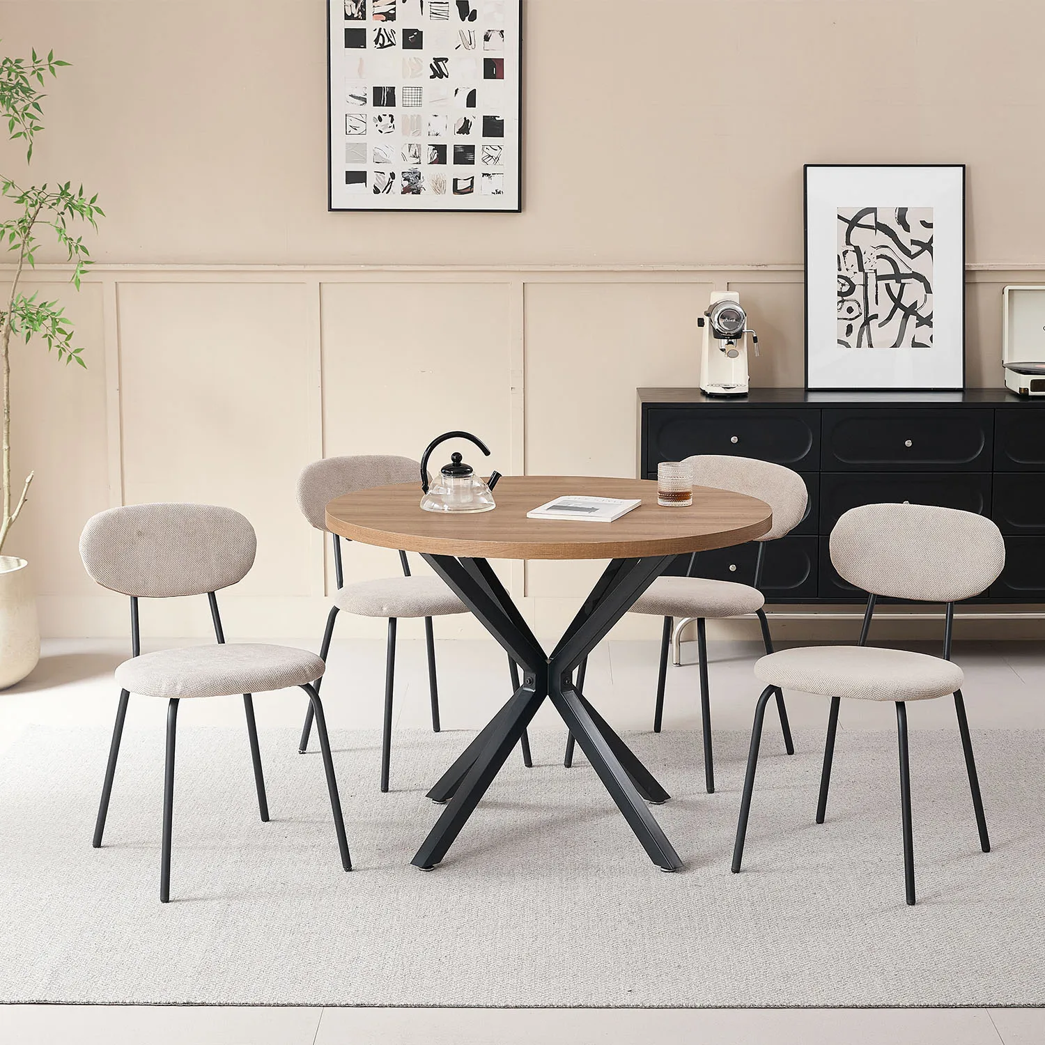 Set aus 4/6 nordischen Esszimmerstühlen mit Eisenbeinen, gepolstert, schlicht, hochwertig, stapelbar für Wohnzimmer/Wartezimmer/Bar/Restaurant – Detail 9
