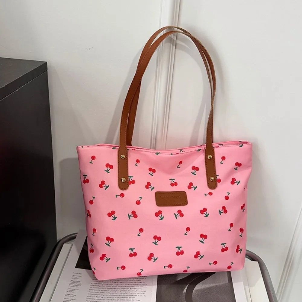 

Large Capacity Shoulder Bag Trendy Design Versatile Style Women Shoulder Bag Sweet Cherry-Print Fashionable Printed Shoulder Bag