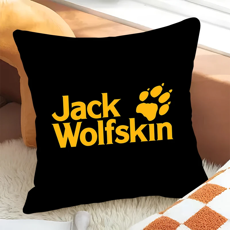 50x50cm Pillows Cover Sofa Home Decoration Jack W-Wolfskins Pillowcase Decor Double-sided Printing Short Plush Cushion Covers