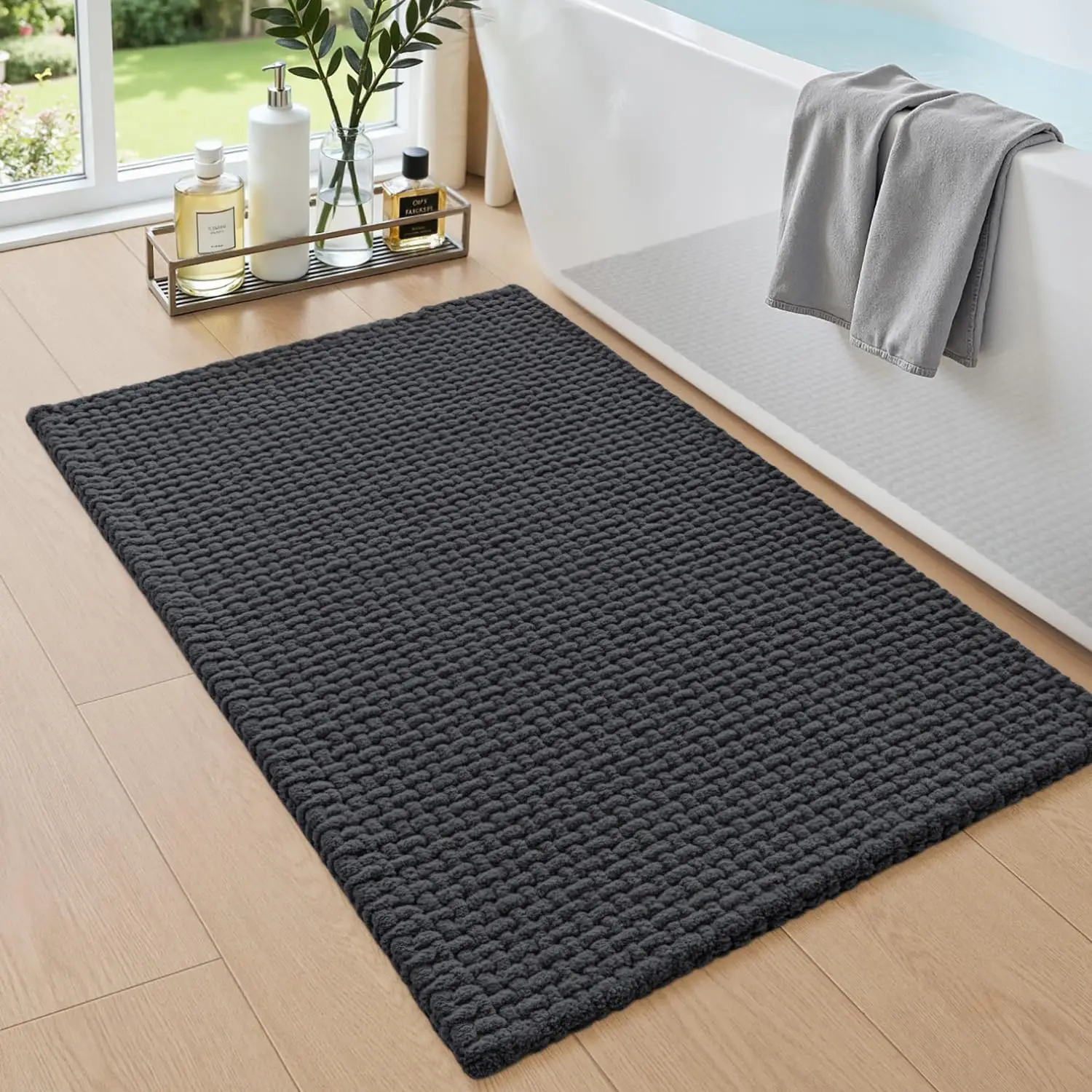 

Bathroom Rugs 24x36, Non Slip Washable Bath Mat, Absorbent Chenille Bathmat, Ultra Soft Thick Carpet for Tub Shower Flo