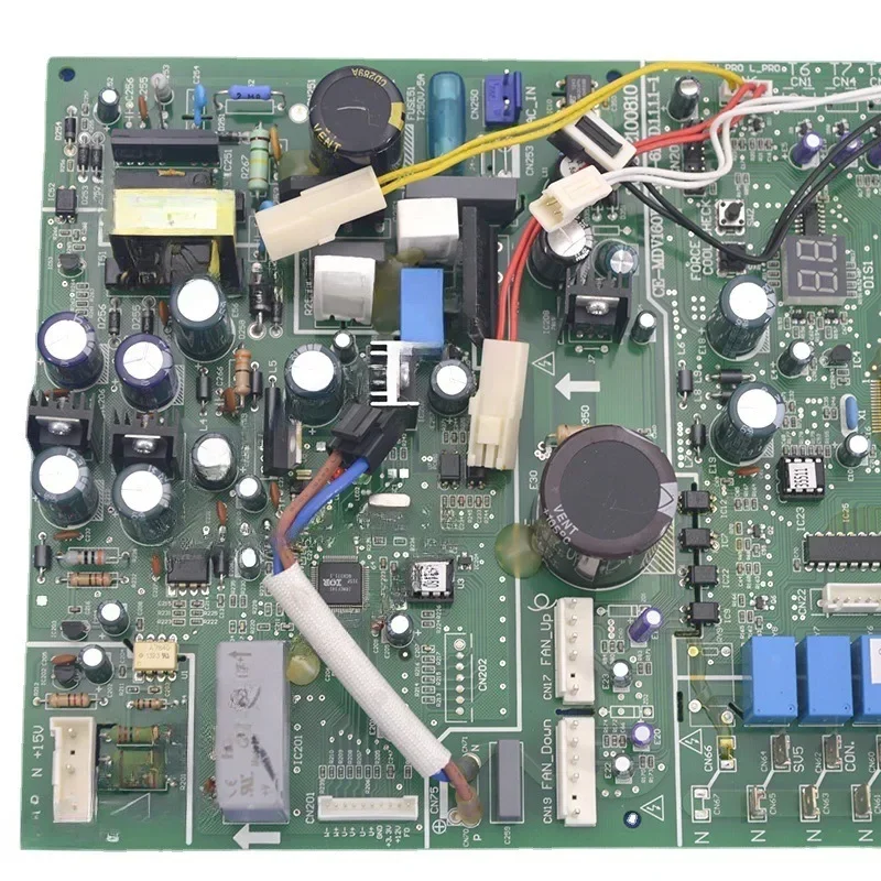 Płyta główna klimatyzacji Us-KL MDVH-V160W/SN1-611/CE-MDV160W/DRN1-610.D.1