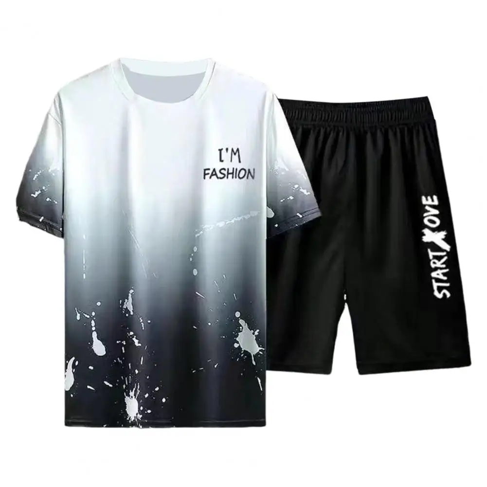 Conjunto de roupas esportivas gradiente masculino, camiseta com gola redonda, calções com elástico na cintura, conjunto fitness, elegante