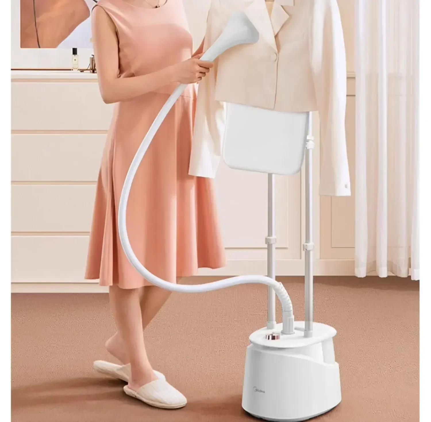 Household hanging iron steam iron clothes ironing handheld cordless steam iron home appliances