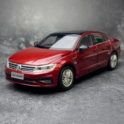 1:18 scale Volkswagen New Lamando Alloy car model sedan Metal material Holiday gift Send to a friend Collect Static ornament