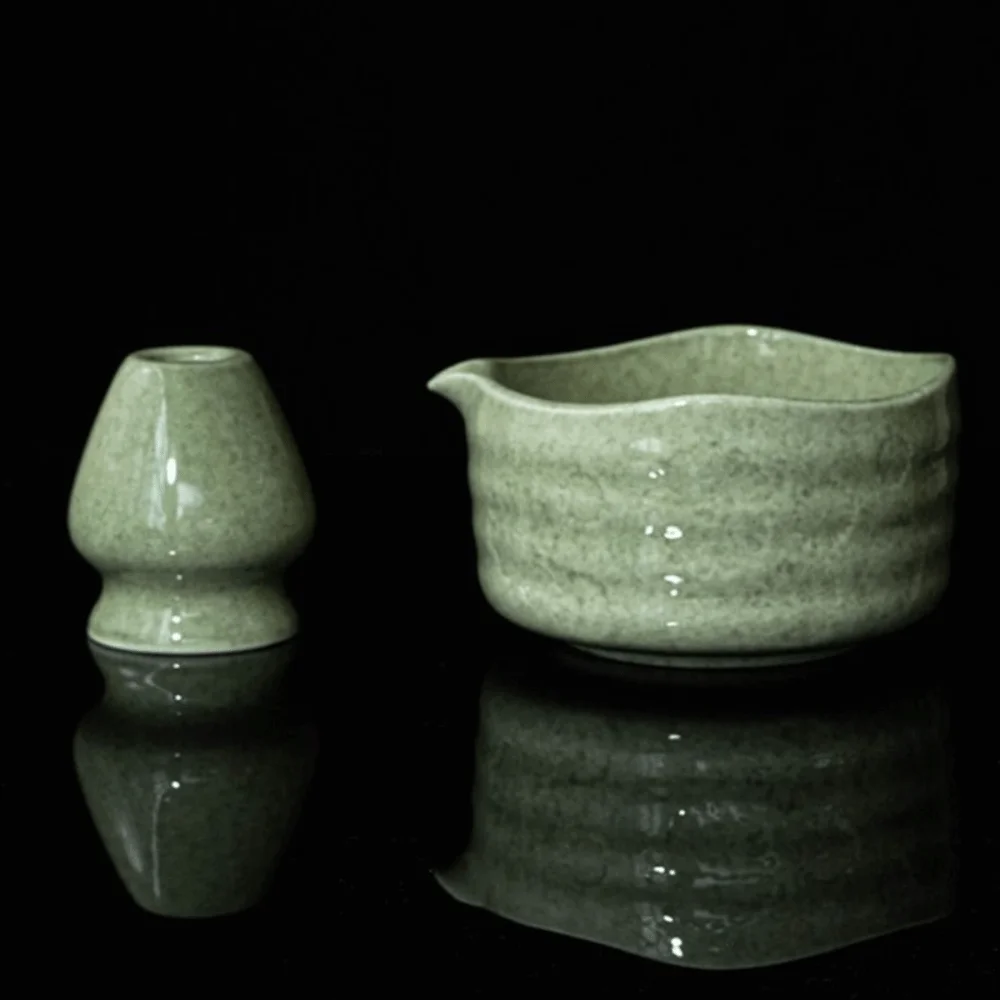 

New Ceramic Matcha Bowl Solid Color Flower Matcha Whisk Holder with Pouring Spout Reusable Matcha Making Kit Tea Lovers