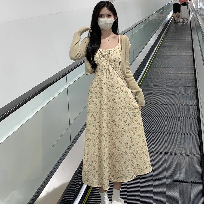 

Women Dress Sets Korean Autumn Floral High Waist A-line Halter Dress + Solid Color Basics Daily Cardigan Two-piece Set Female