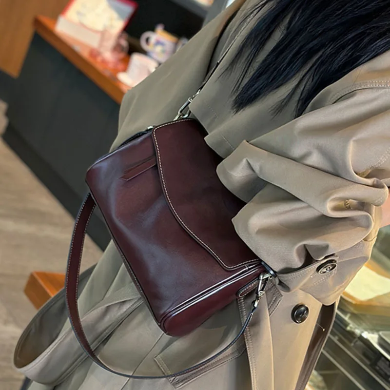 

Ladies' genuine leather crossbody bag 2025 new casual underarm bag high quality cowhide retro versatile Shoulder Women's Handbag
