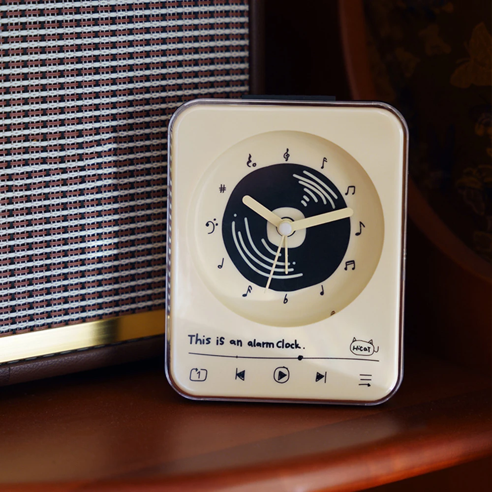 

Кремовый стиль квадратные часы с граффити спальня ночник будильник креативные часы модный милый украшение стола орнамент