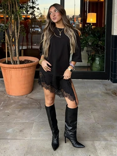 Imagen 2 del producto Camisetas lisas irregulares de encaje de retales para mujer, Tops blancos holgados informales de manga corta con cuello redondo, novedad de verano 2026, Tops para mujer, ropa de calle