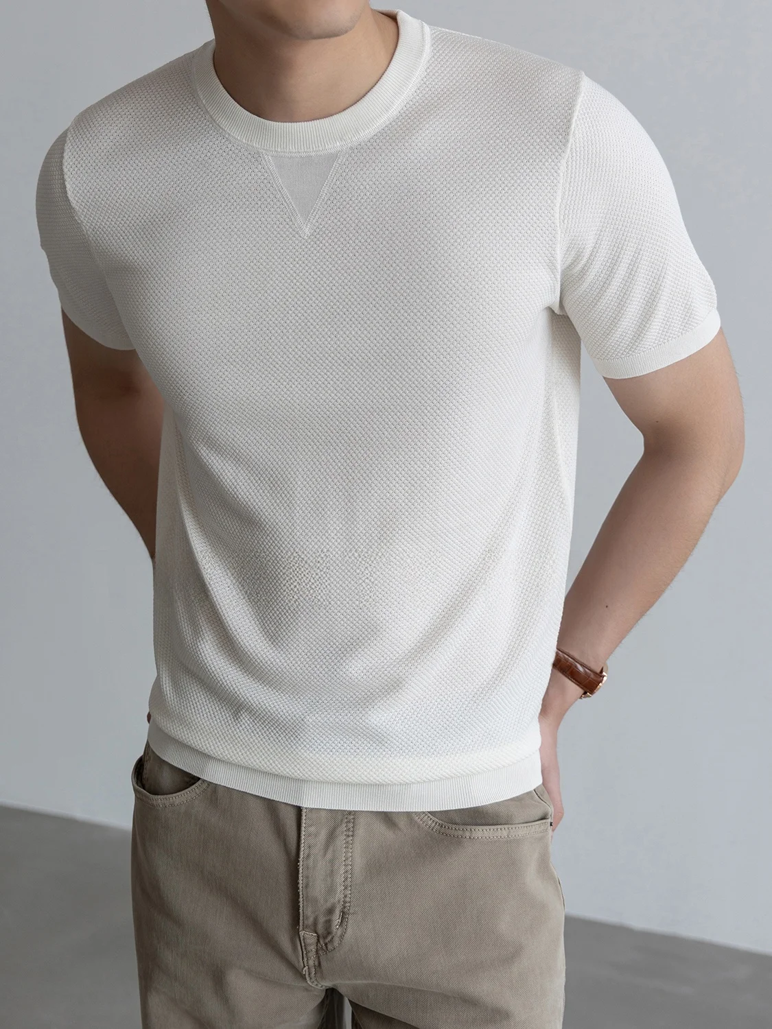 High-End  Silk Mixed 210G Cool Naked Feel Breathable Casual Short Sleeve Men's T-Shirt Summer Standard Fit round Neck