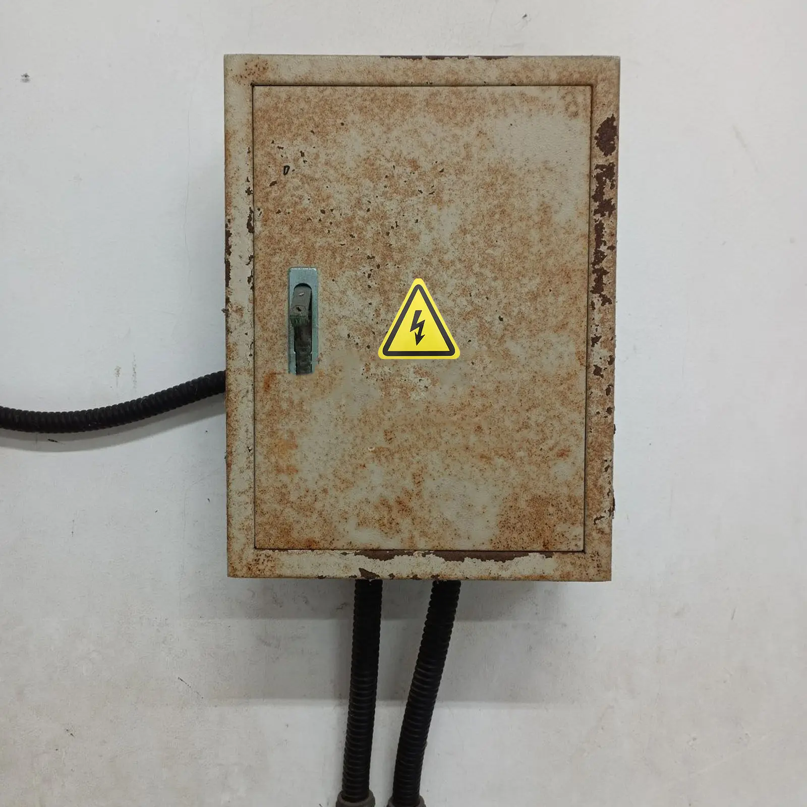 4Pcs Electric Shock Warning Sticker High Voltage Hazard Triangle Safety Sign Bright Visible PVC Sticker for Industrial
