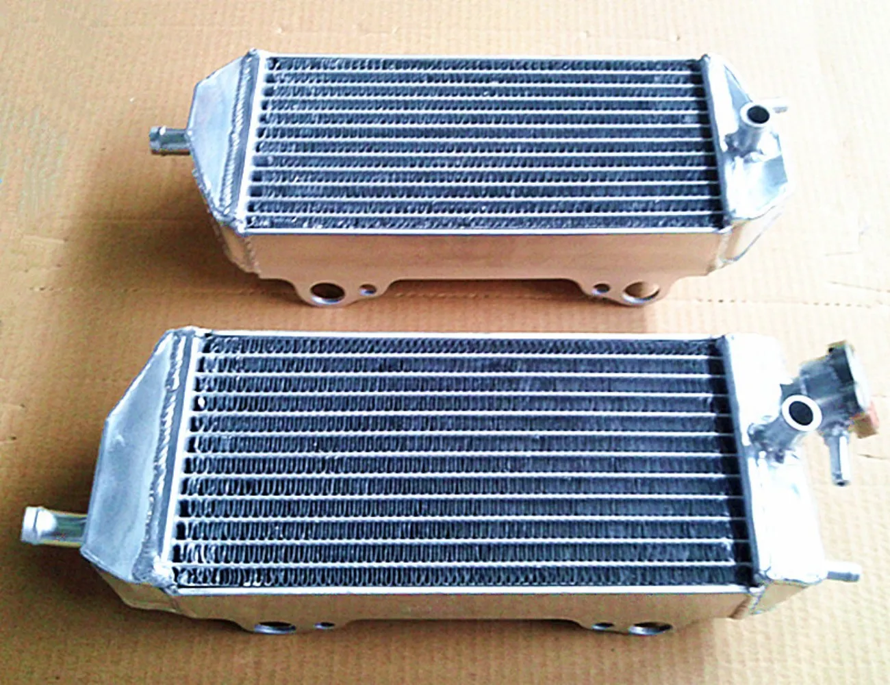 For 2007-2017 GAS GAS EC200 EC250 EC300 MX250 Aluminum Radiator Cooler Cooling Coolant 2007 2008 2009 2010 2011 2012 2013 2014