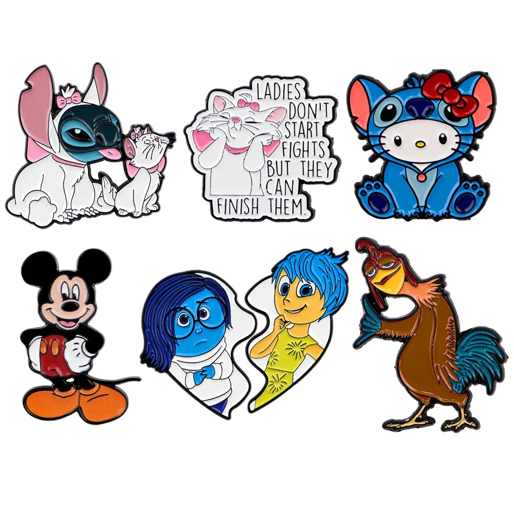 

Cartoon White Cat Soft Enamel Pin Kids Brooch for Clothes Lapel Pins for Backpack Briefcase Badges Fashion Accessories Gifts