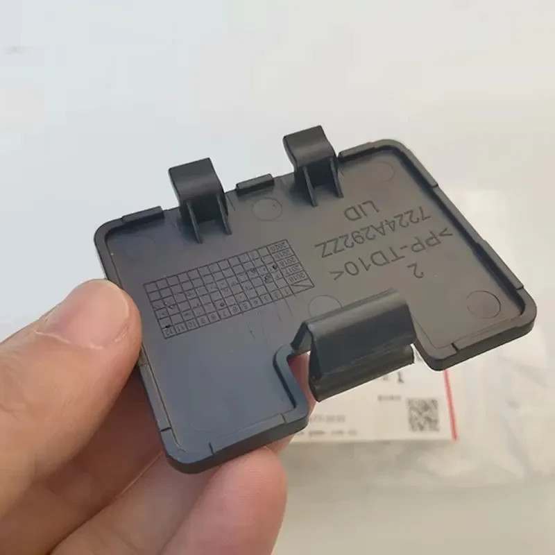 

New Genuine Rear Tailgate Interior Door Lock Screw Panel Protective Cover 7224A292XA For Mitsubishi Outlander