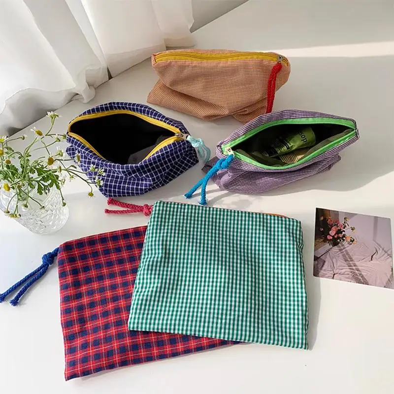 New Women Plaid Makeup Bag Large Capacity Cotton Zipper Pouch Purse Travel Clutch Makeup Bag Cosmetic Zipper Necessarie Feminina