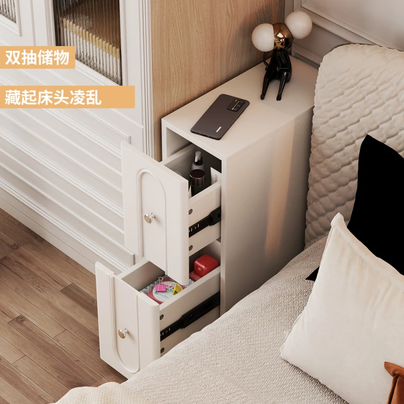 طاولة بجانب السرير ضيقة جدًا، بسيطة وحديثة، غرفة نوم منزلية صغيرة للأطفال، المشاهير على الإنترنت، ضوء إبداعي فاخر، إحساس عالي 2025 ن #4