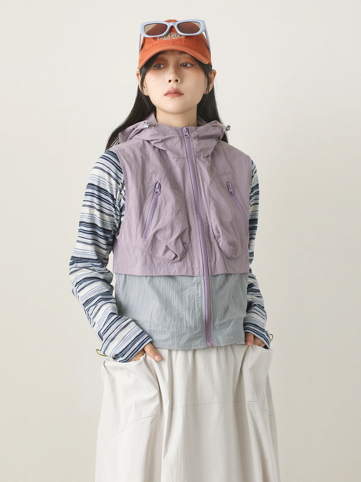 Outdoor Casual Hooded Vest Unisex Loose Multi-Pocket Fashionable Trendy Shoulder Pad Vest Nylon Fabric Lightweight Zipper Clo...