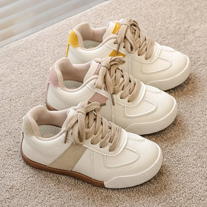 

Модная обувь для девочек, осень 2024, новые детские кроссовки, удобная нескользящая повседневная обувь для девочек, простые и универсальные детские туфли для доски