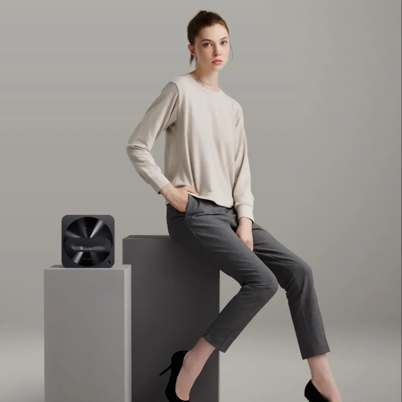 US.EU Formoive Fengmi R1 Nano Projector Laser Ultra-Short Throw Projection TV 1200ANSI Lumens Support 4K Close Range Android  Be