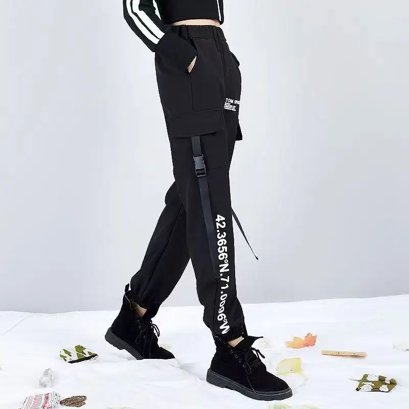 

New Women Cargo Pants Ins Harem Pants Fashion Punk Pockets Jogger Trousers Chain Harajuku Elastics High Waist Streetwear Y19