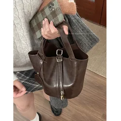 Bucket Tote Bag, Women's New Retro Niche Design Bag, Fashionable, Versatile, High-end Texture Handbag, Crossbody Bag