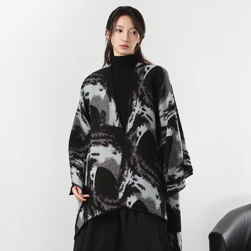 Split Style Shawl Top Imitation Cashmere Cloak Thickened Warm Cloak Autumn and Winter Retro Ethnic Jacket for Men Women