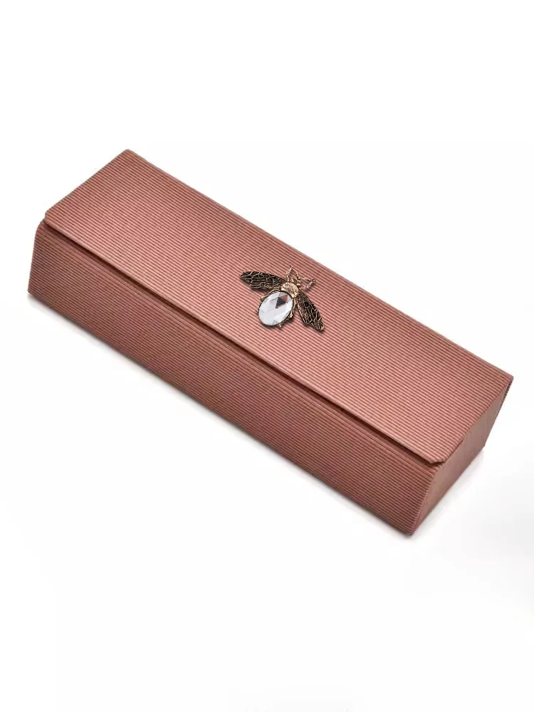 

Sunglasses Sun Eyewear Cases Durable PU Anti-Stress Design - Symmetrical 'S' Decor in Gold & Diamond
