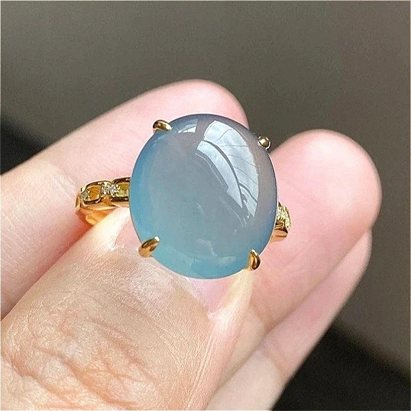 Elegant Minimalist Smooth Synthetic Aquamarine Golden Charm Ring Women's Luxury Temperament Banquet Festival Jewelry Accessories