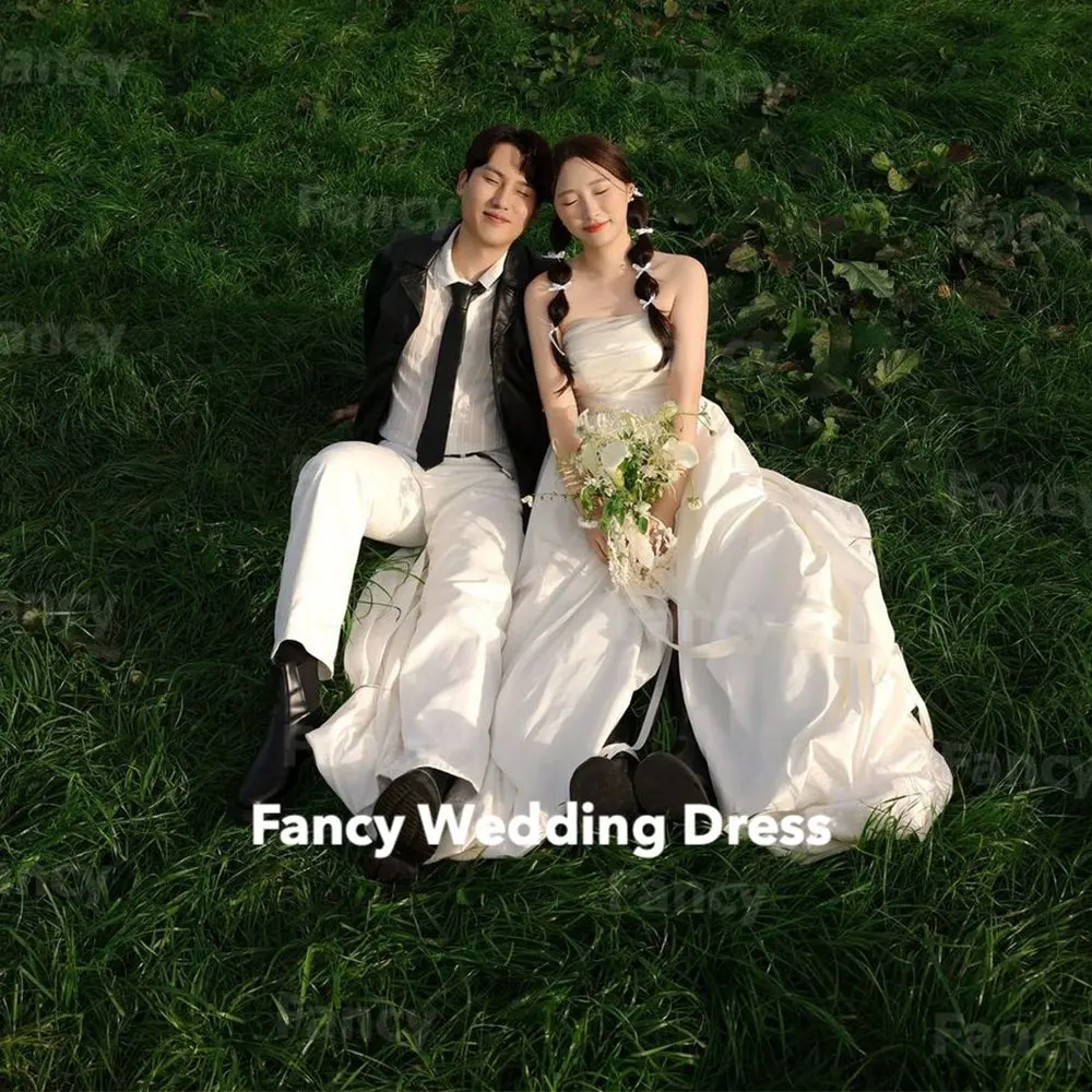 

Fancy Simple Strapless Korea Wedding Dress Taffeta A Line Bridal Gown Back Corset Floor Length 웨딩드레스 Customized